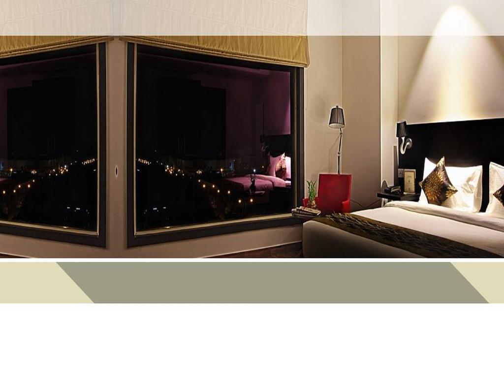 Citrus Hotel Bhiwadi Buitenkant foto