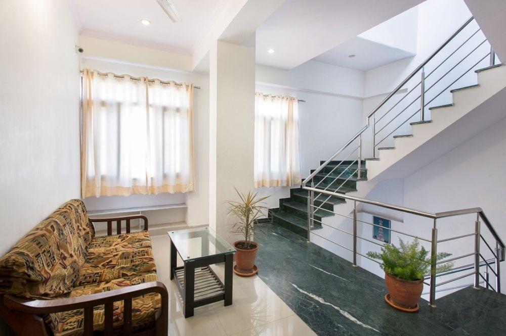 Citrus Hotel Bhiwadi Buitenkant foto