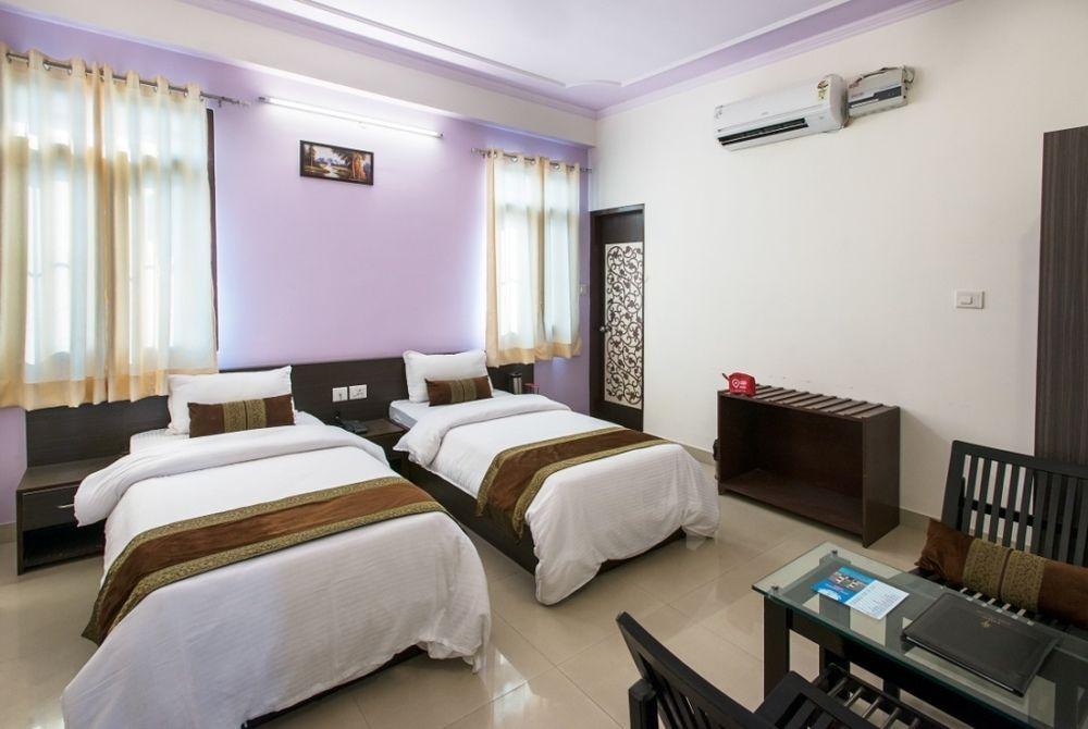 Citrus Hotel Bhiwadi Buitenkant foto